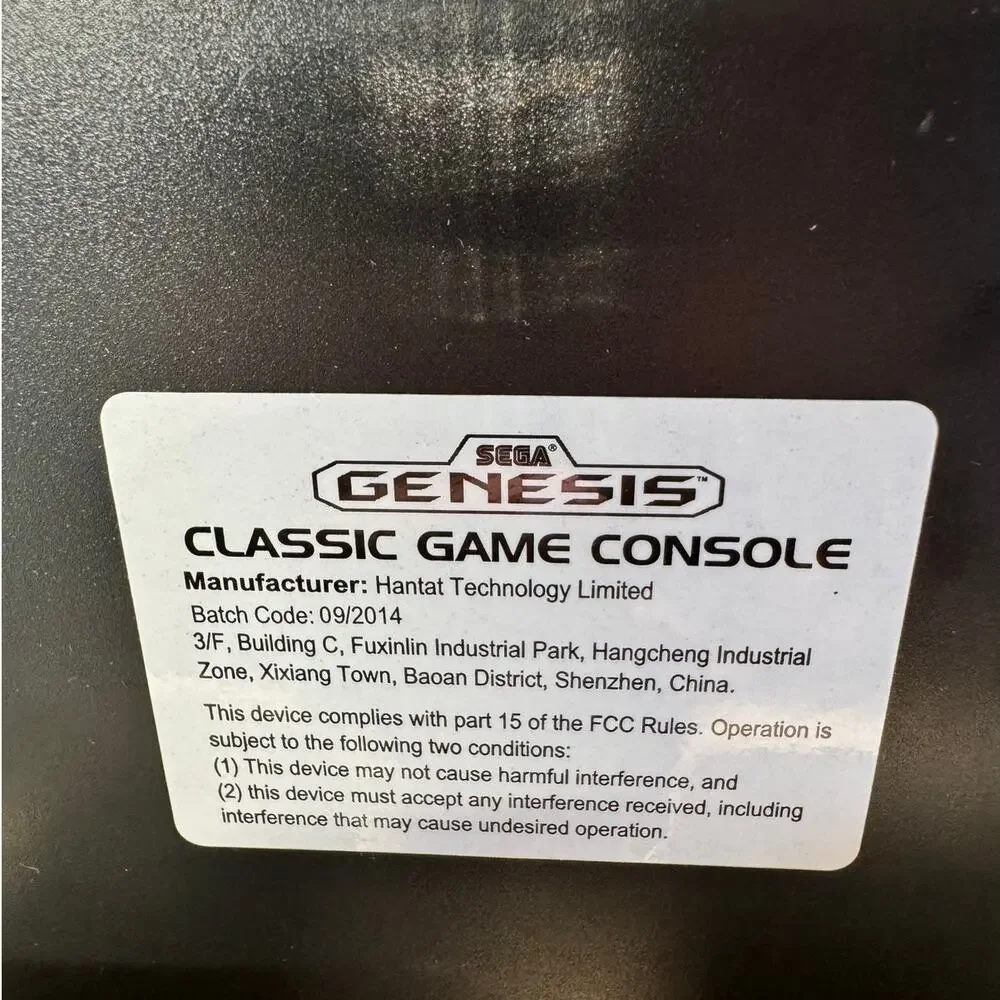 Atgames Genesis Classic Collector's Edition 80 Games 2 Wireless Controllers